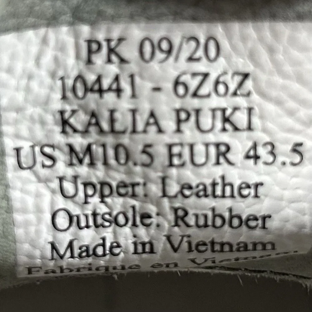 OluKai Kalia Puki Men's Sz 10.5 Gray Brown Leather Chukka Boots No Insoles Used